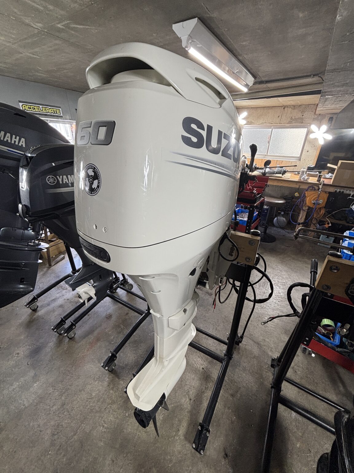 中古船外機 DF60A - アクセルマリン